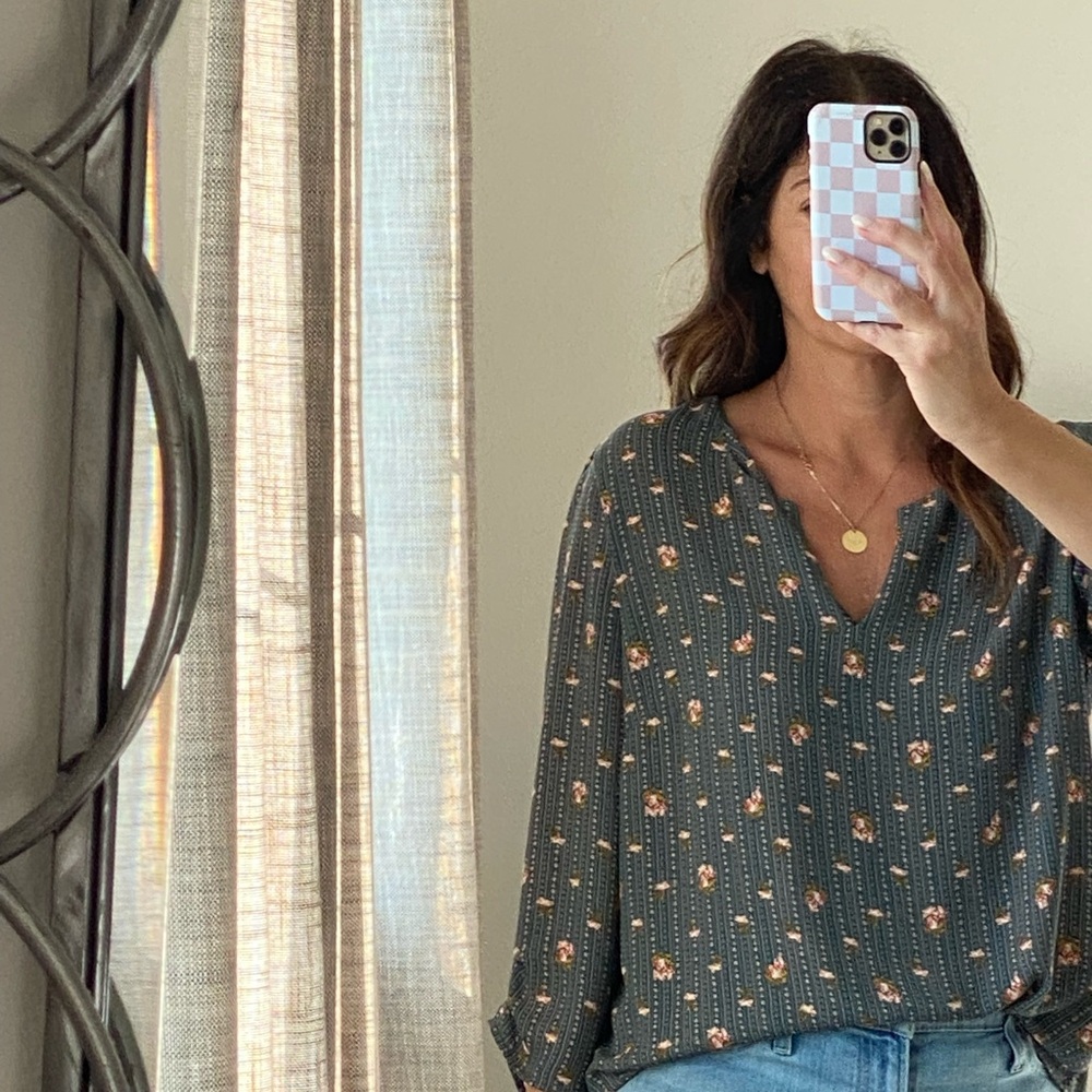 DR2 Slate Green Floral Split V-Neck Blouse